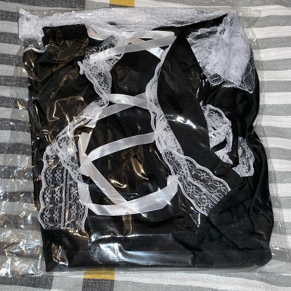 NWT Sexy Maid Costume - Picture 7 of 11